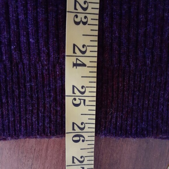 L.L. Bean Lambswool Sweater - Picture 10 of 10